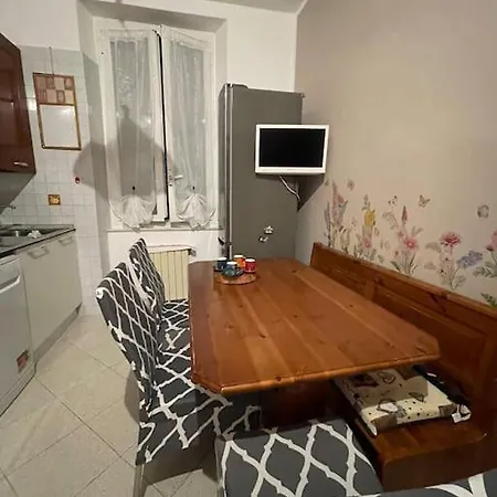 아파트 La Casa Dei Girasoli *
