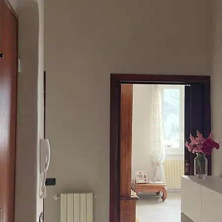 Apartment La Casa Dei Girasoli *